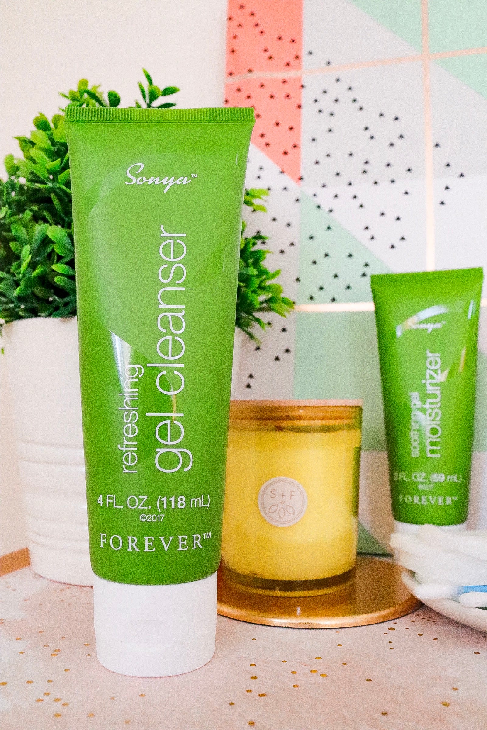 Forever - SOOTHING GEL MOISTURIZER